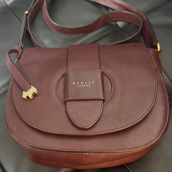 RADLEY LONDON Handbags - RADLEY LONDON Burgundy Leather Saddle Crossbody Bag (REHAB)